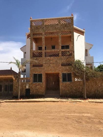 La Maison de l’Art vue depuis la rue
